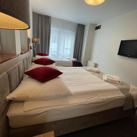 Villa Roma Przy Wyciagu Na Szrenice Szklarska Poreba Ngoại thất bức ảnh